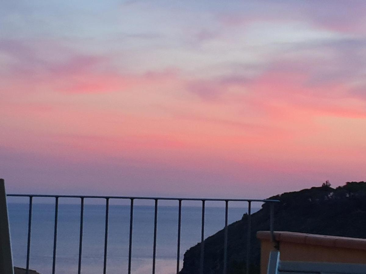 Rosa Dei Venti Apartment Capoliveri  Bagian luar foto