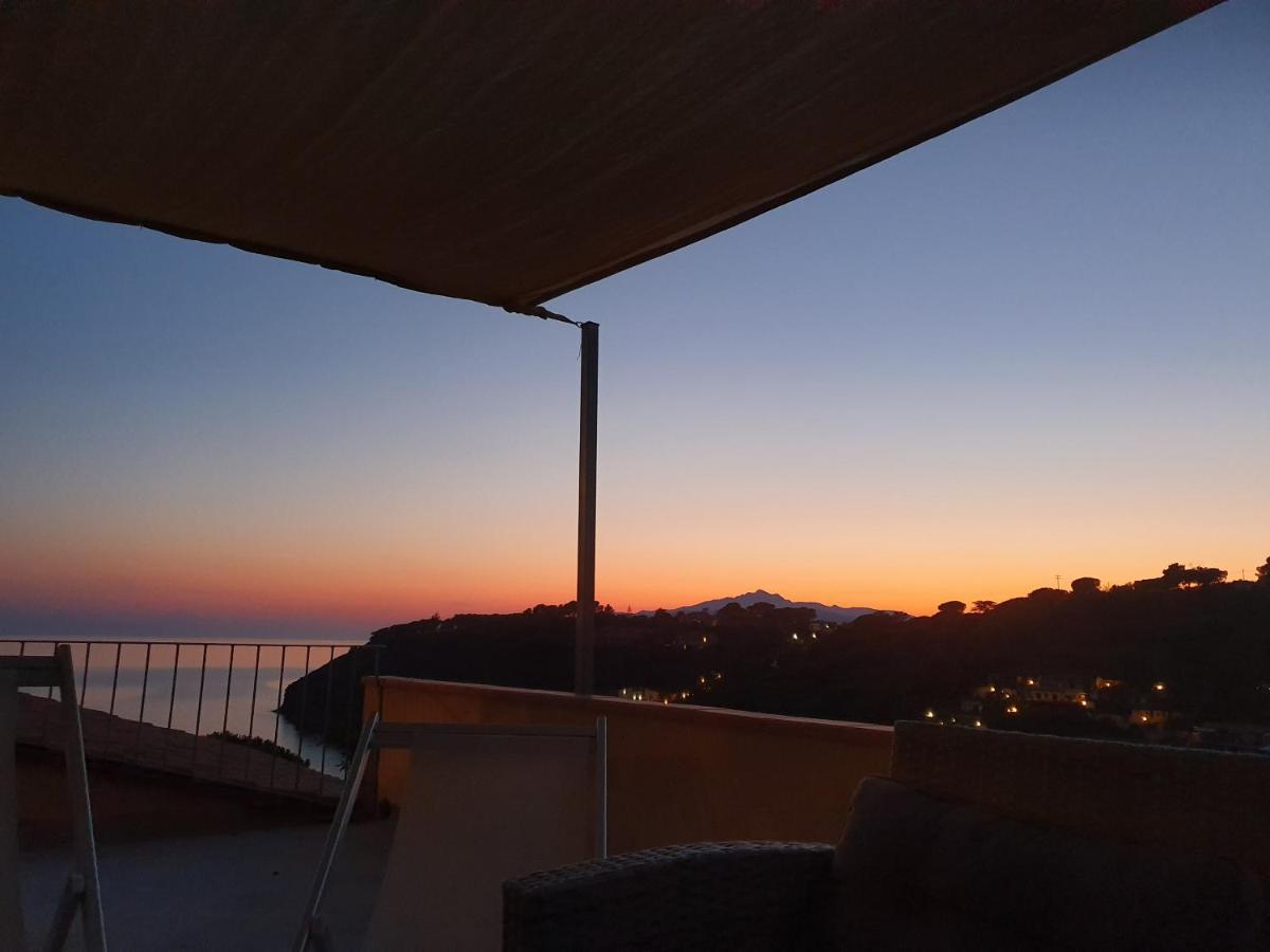 Rosa Dei Venti Apartment Capoliveri  Bagian luar foto