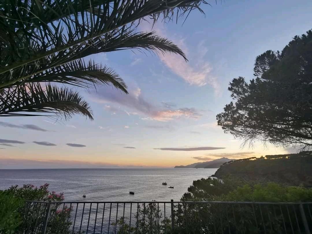 Rosa Dei Venti Apartment Capoliveri  Bagian luar foto