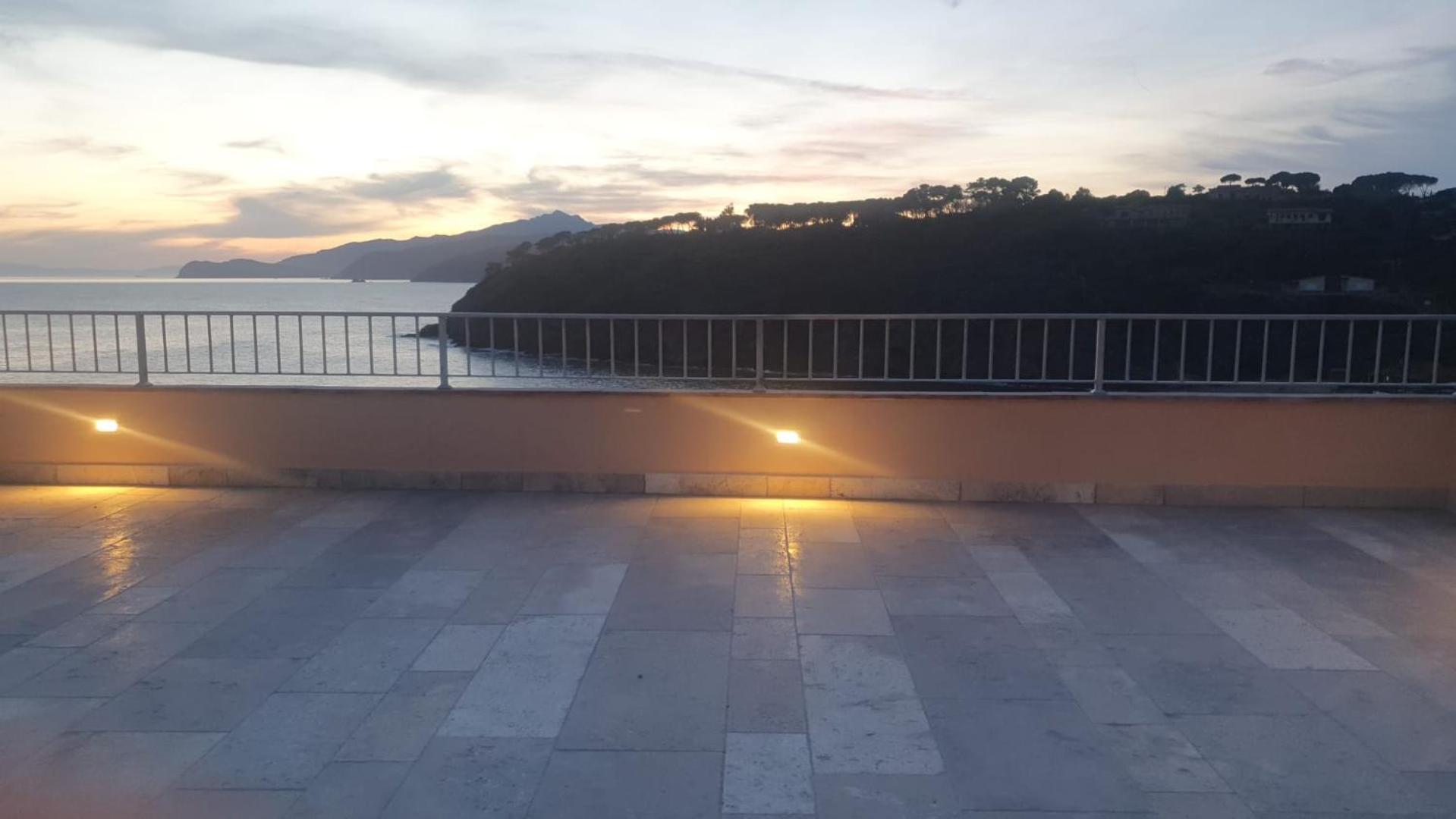 Rosa Dei Venti Apartment Capoliveri  Bagian luar foto